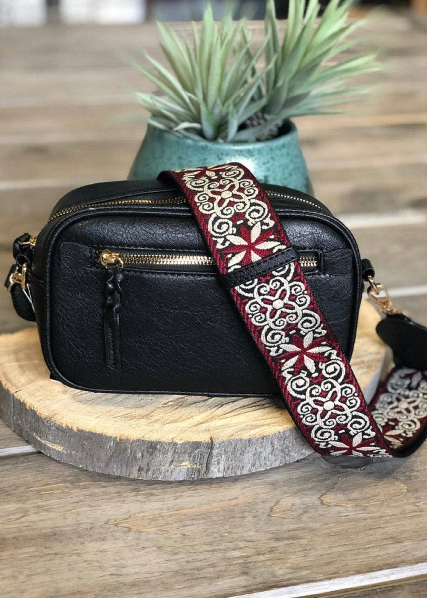 Boho Guitar Strap Crossbody Bag in Black