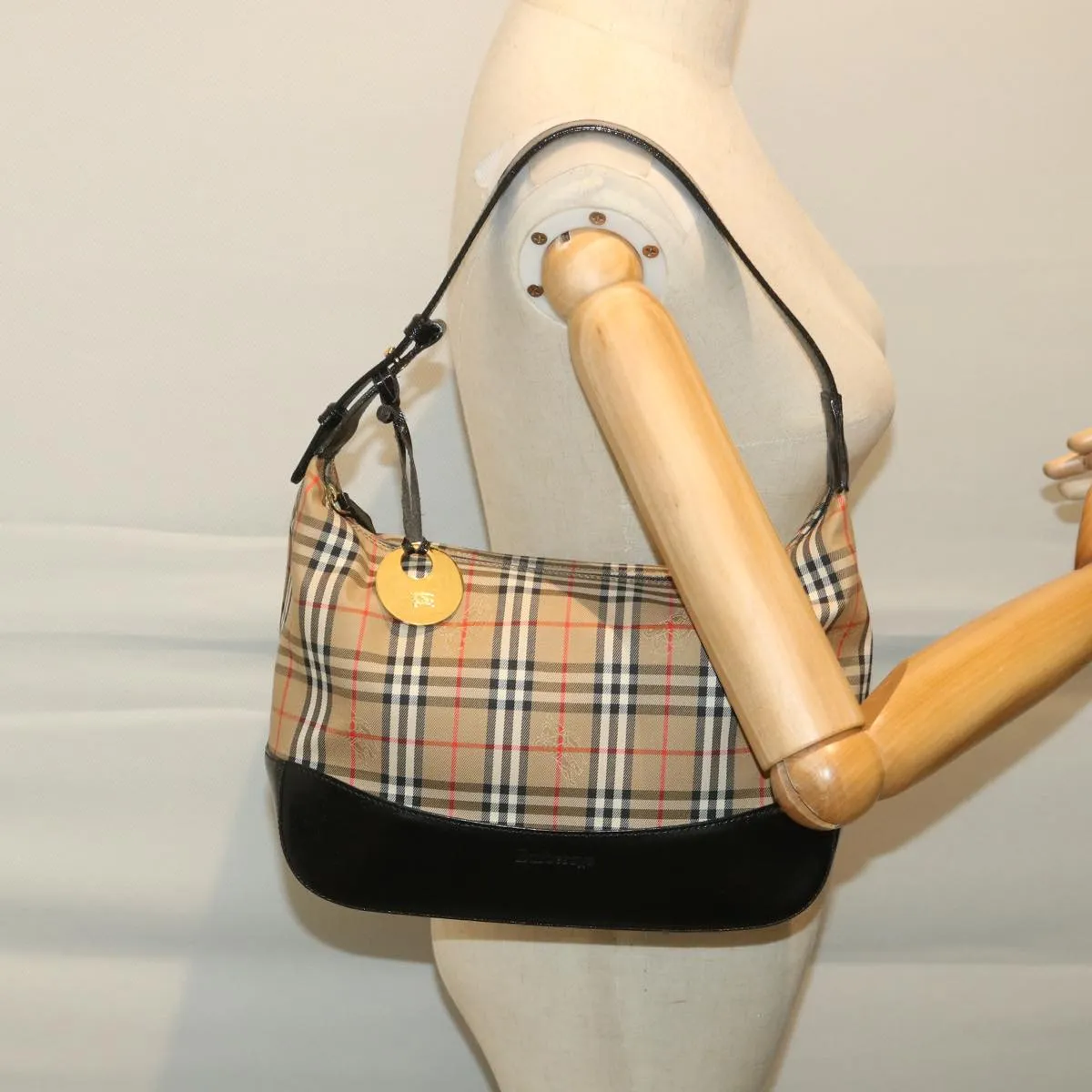 BURBERRY Handbag