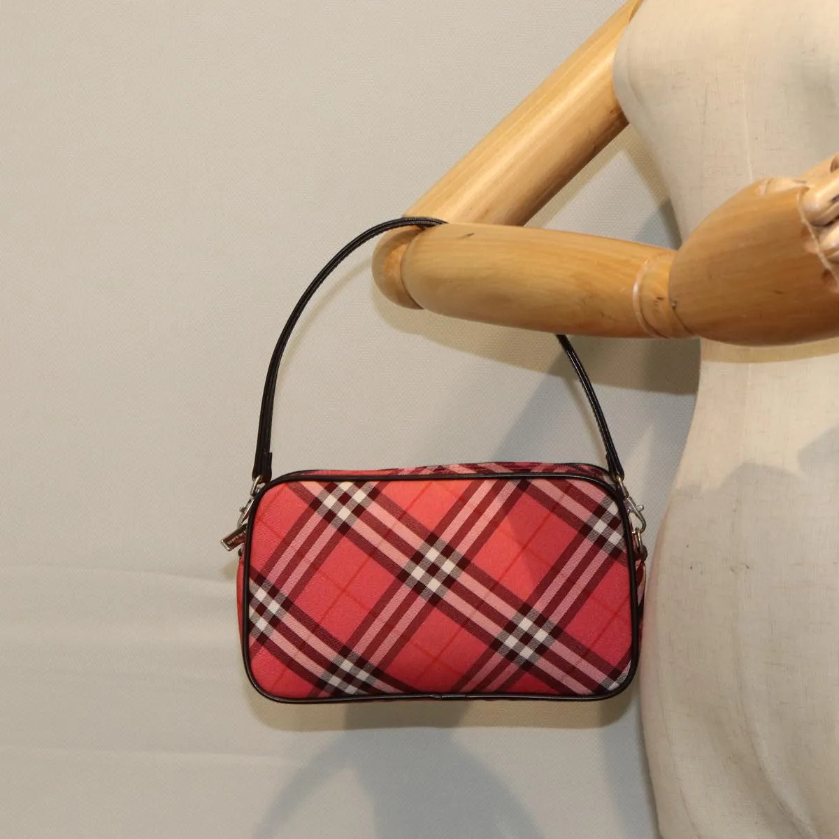 BURBERRY Handbag