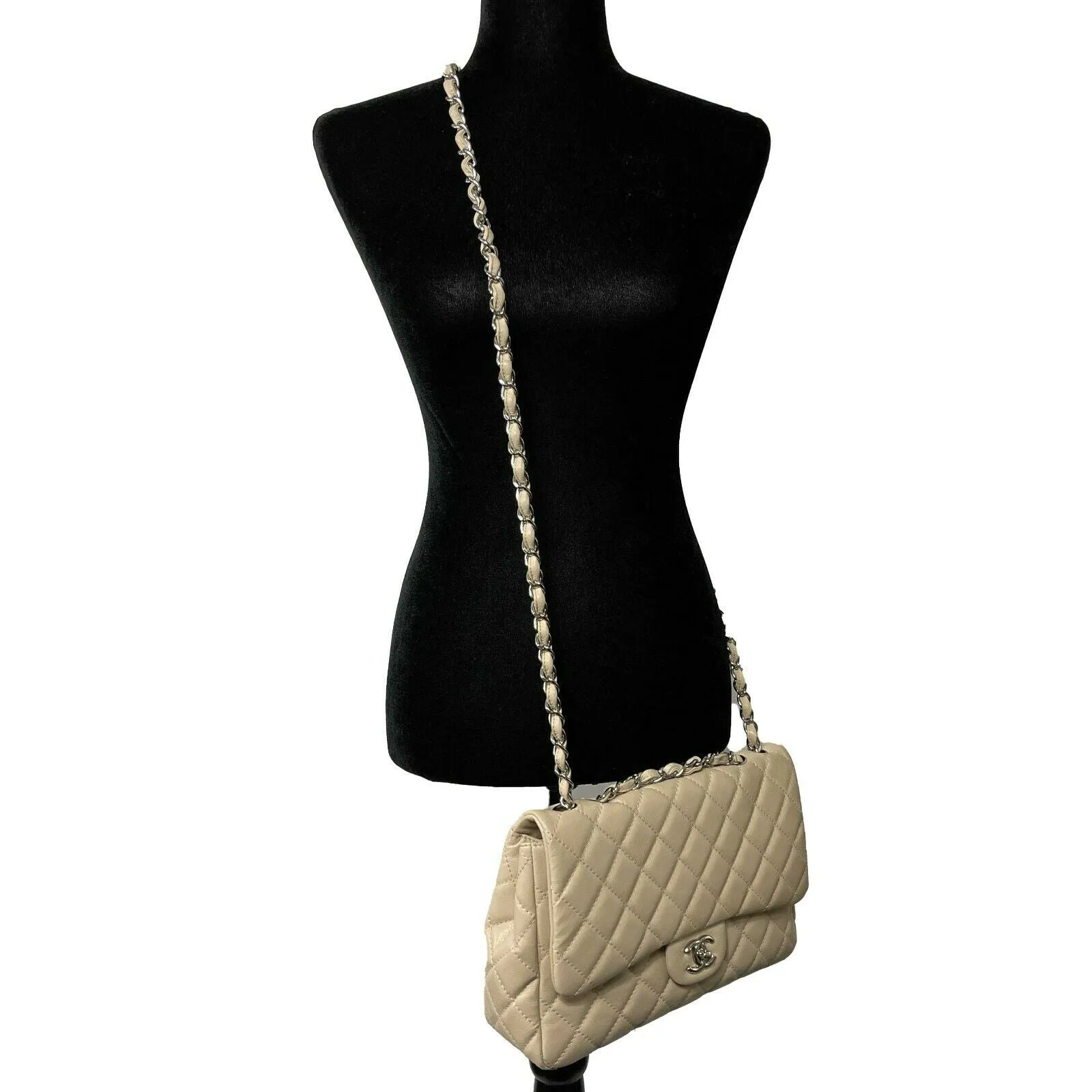 CHANEL - Jumbo Lambskin Quilted Single Flap - Beige / Silver Shoulder Bag