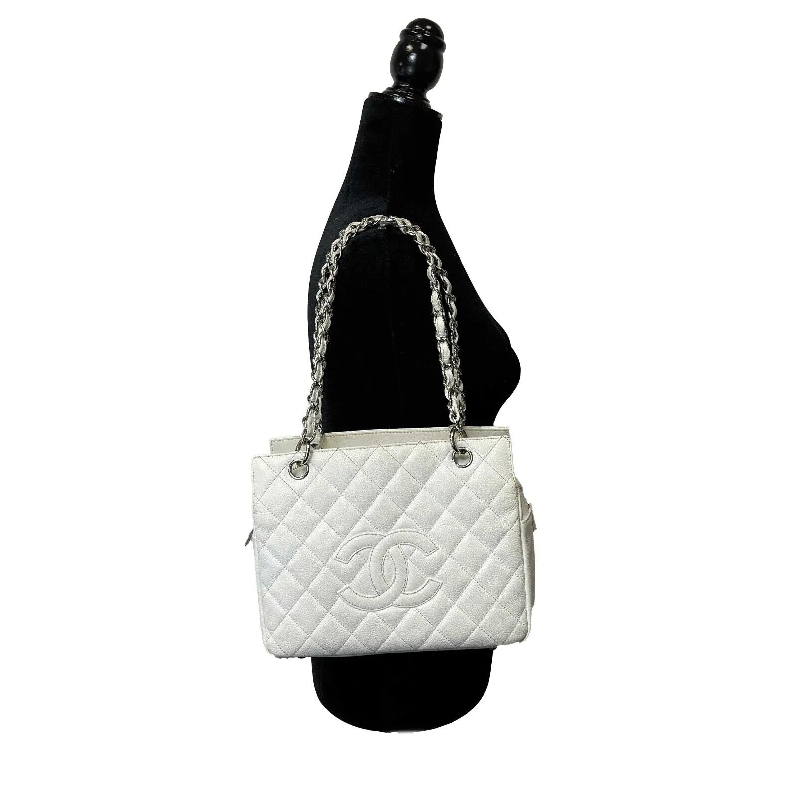 CHANEL - Petite Timeless Tote Caviar Quilted Leather - White Shoulder Bag / Tote